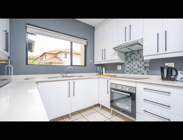 3 BEDROOM PROPERTY TO RENT IN SUNNINGHILL